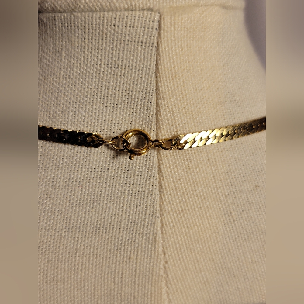 Trifari Gold Tone Statement Necklace With Cream Enamel Vintage - Picture 5 of 8